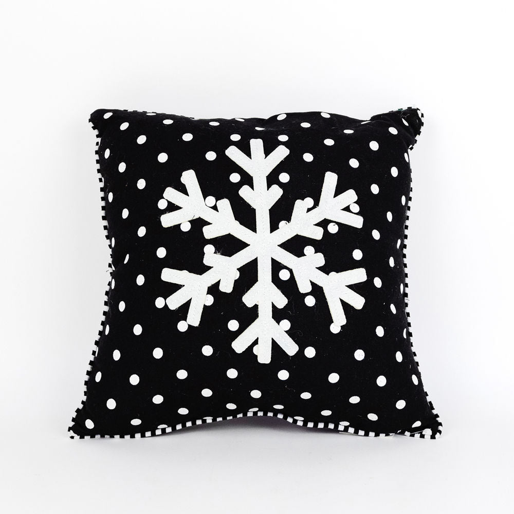 14" Linen Pillow | Green & Black Plaid/Snowflake