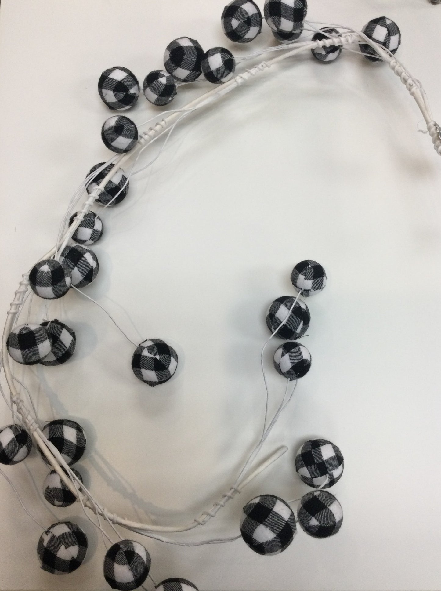 Black and White Plaid Ball Garland