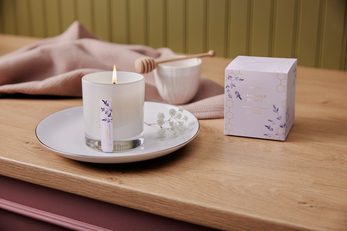 Thymes Candle 7.5 oz | Lavender Honey