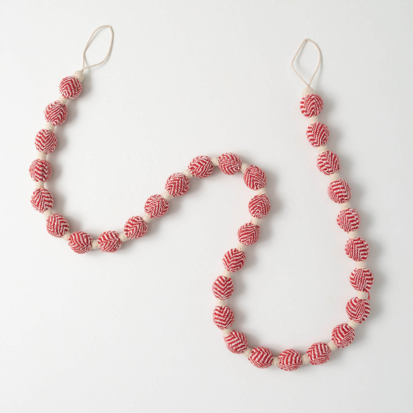 Herringbone Ball Garland | Red