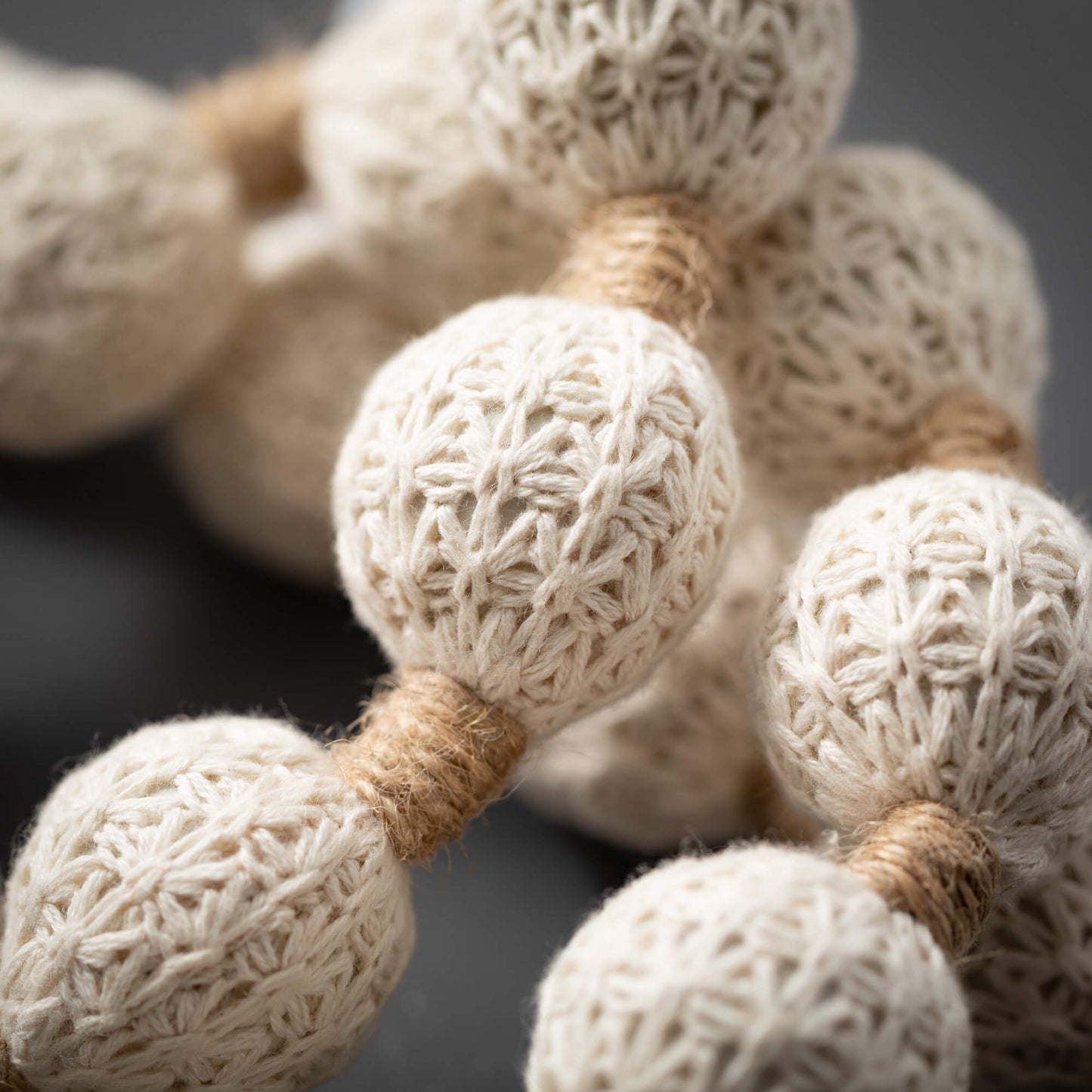 Lace Ball Garland | Off-White