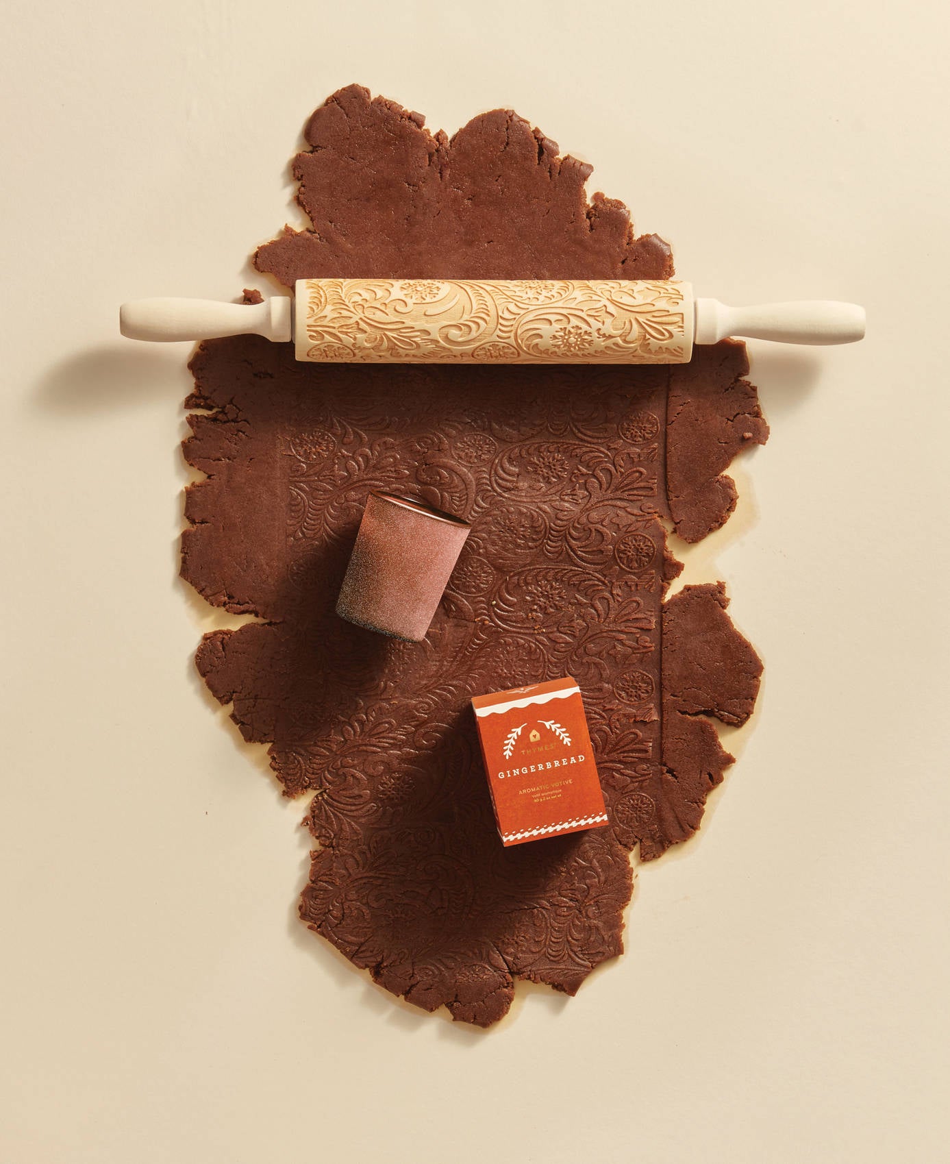 Thymes Votive 2 oz | Gingerbread
