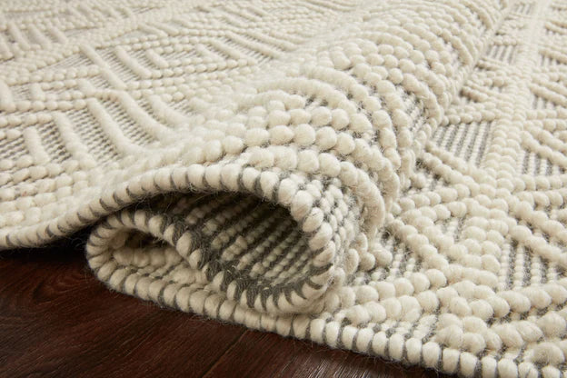 Loloi Noelle Ivory Grey 2'3" x 3'9" Rug