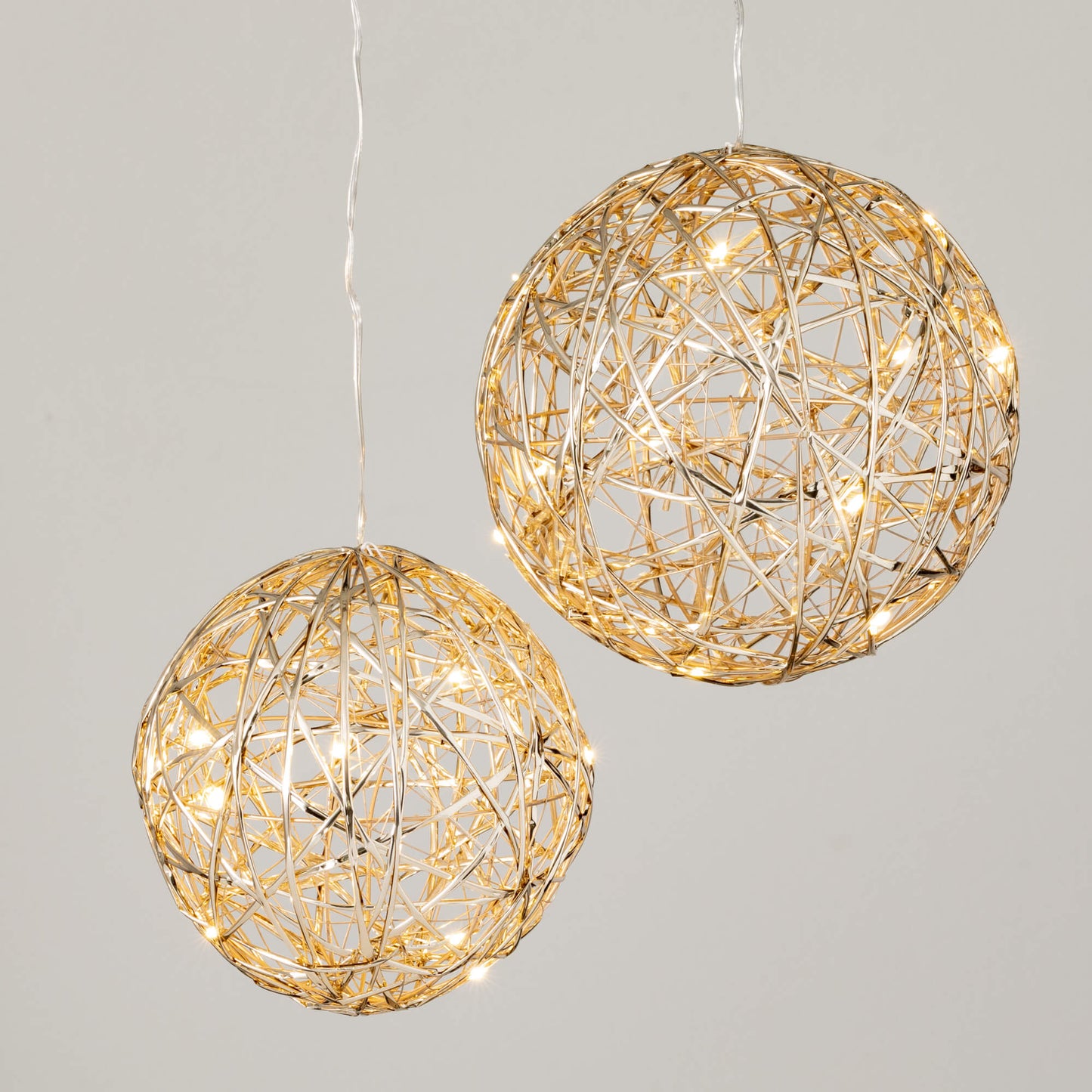 Lighted Bll Ornament | Set of 2 | Gold