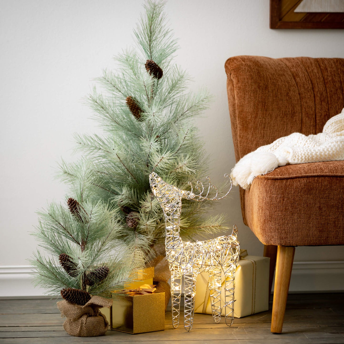 Snowy Pine Tree | Set of 2
