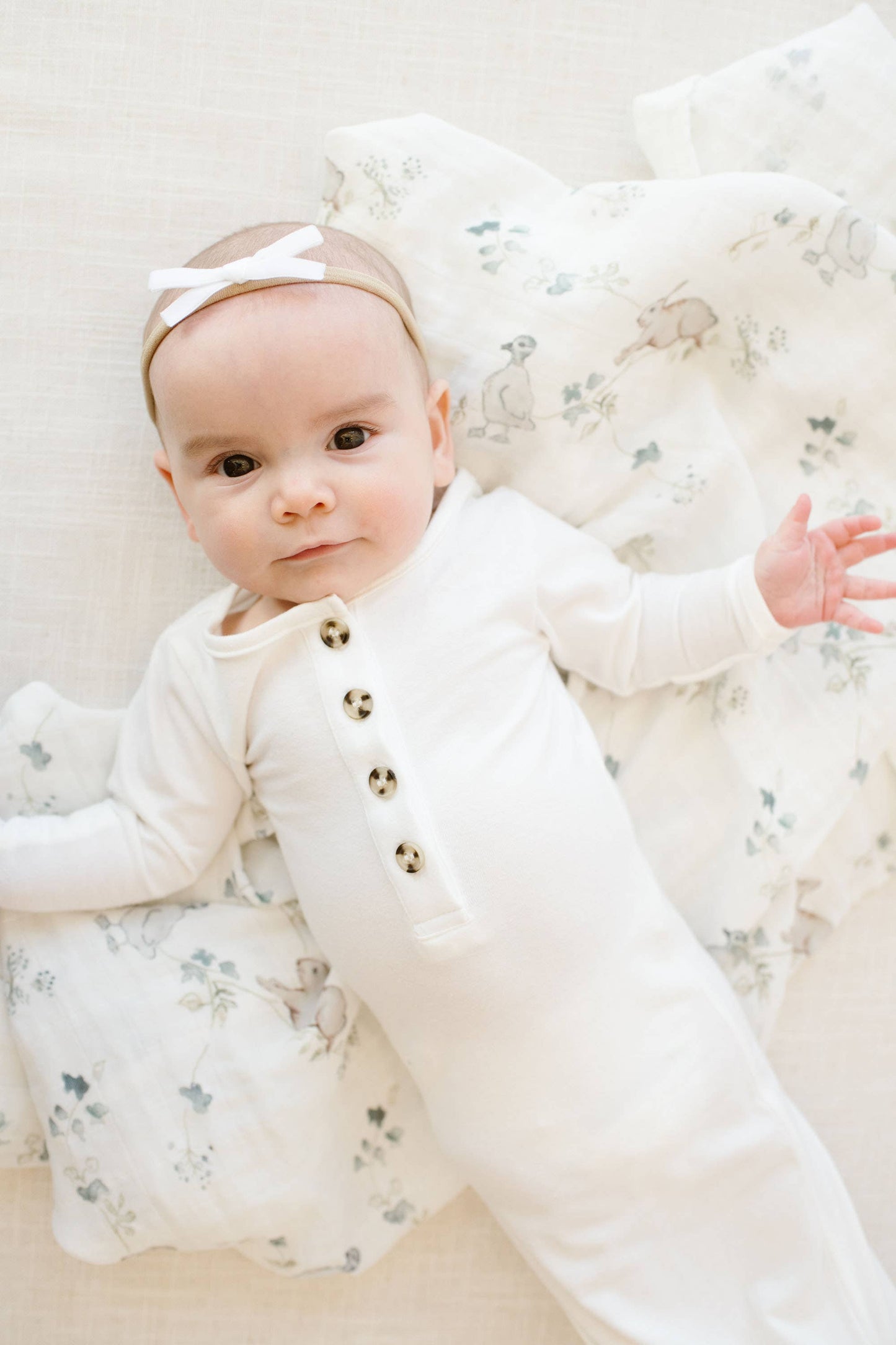 Organic Muslin Gauze Swaddle Receiving Blanket | Ivy Hollow