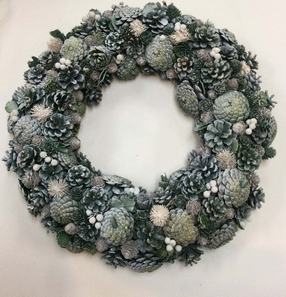 Mixed Green Tone Pinecone Wreaths |Large|